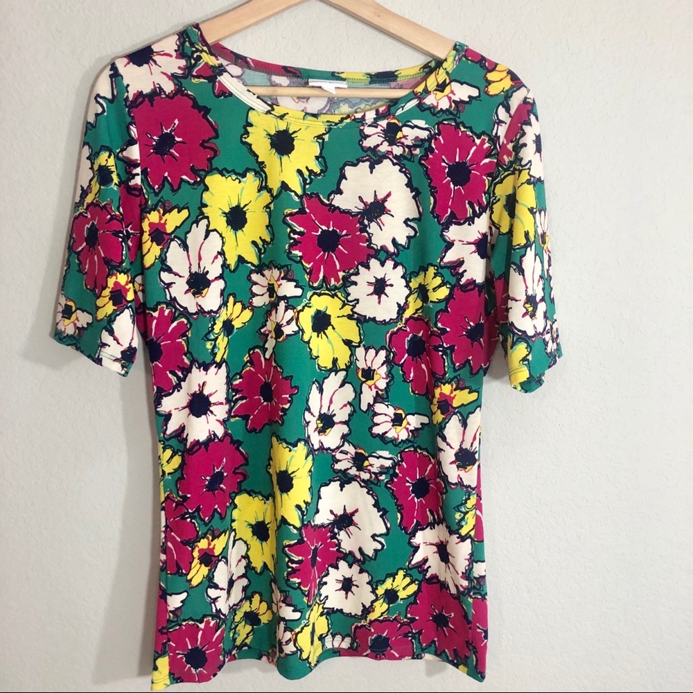 LuLaRoe Floral Gigi Top